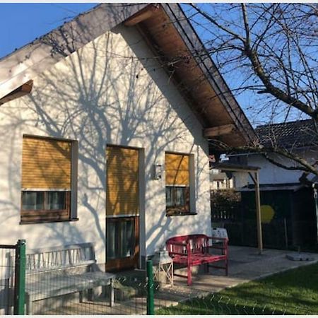 Knusperhaus Mit Garten Salzburgo Exterior foto